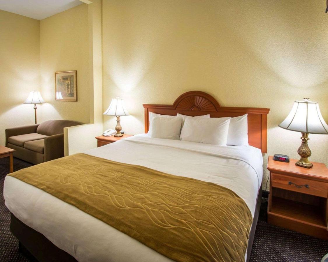 Comfort Inn & Suites Jupiter I-95 Экстерьер фото