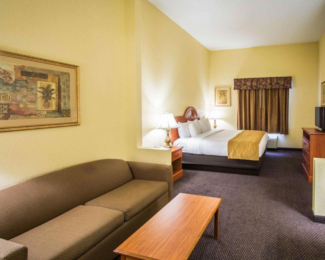 Comfort Inn & Suites Jupiter I-95 Экстерьер фото