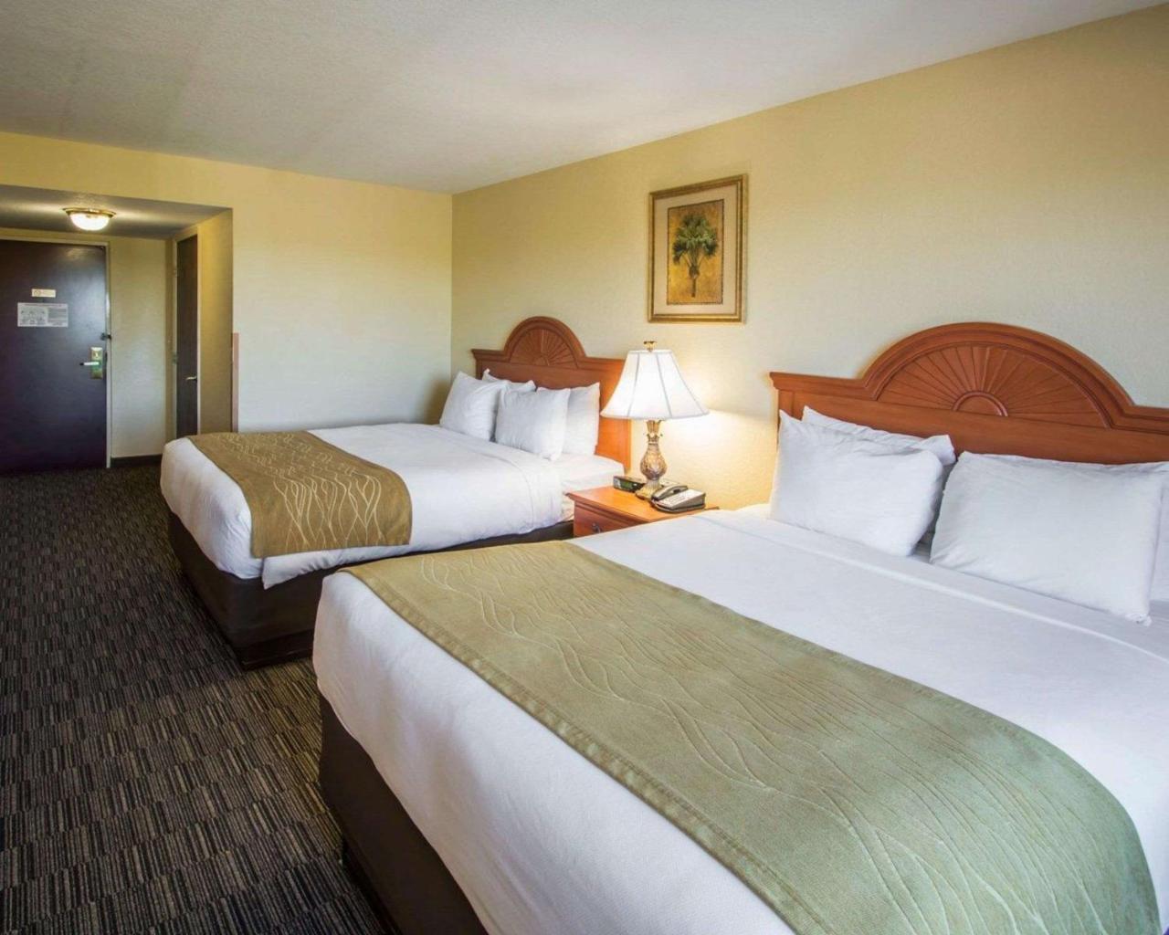 Comfort Inn & Suites Jupiter I-95 Экстерьер фото