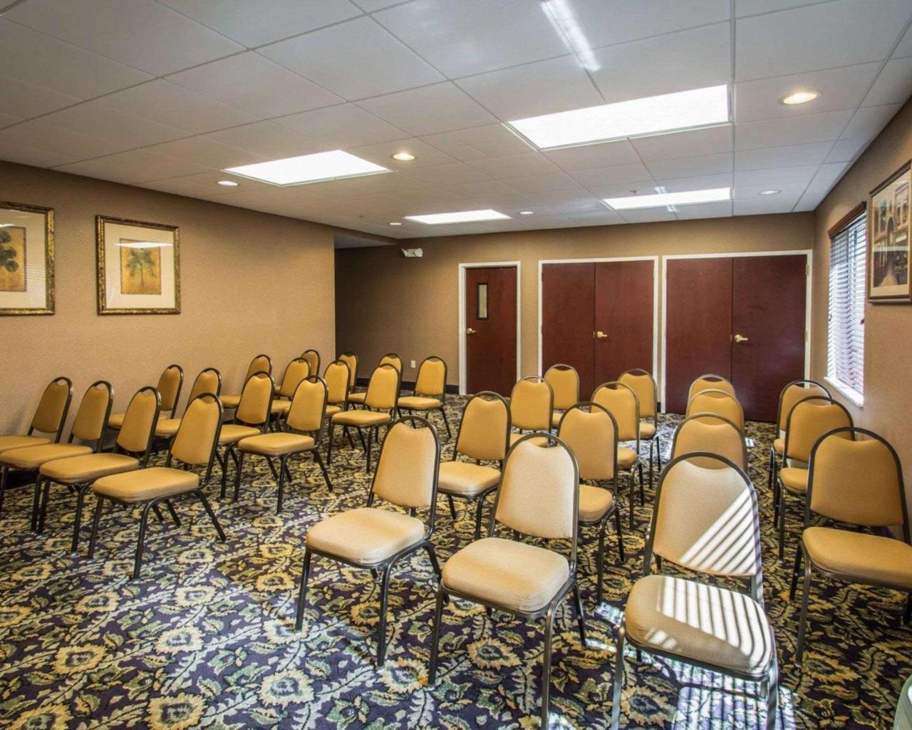 Comfort Inn & Suites Jupiter I-95 Экстерьер фото