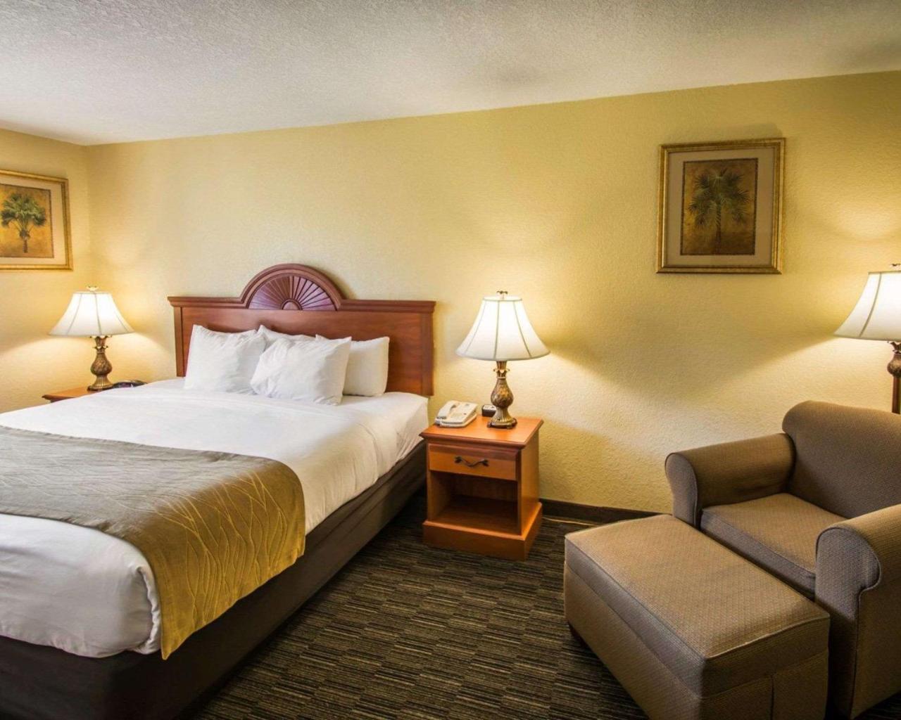 Comfort Inn & Suites Jupiter I-95 Экстерьер фото
