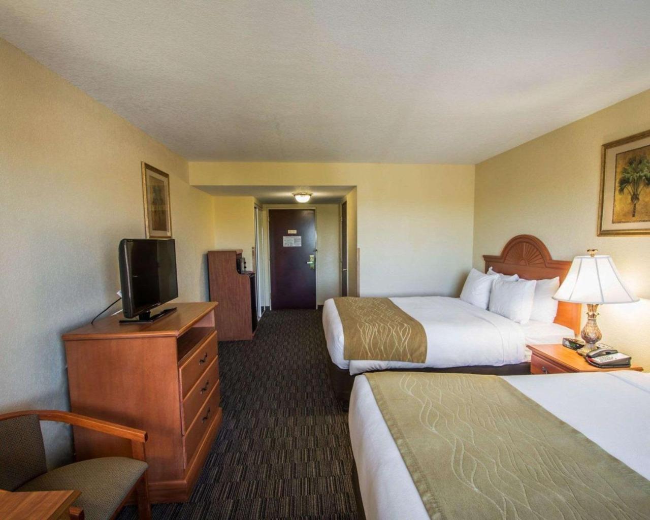 Comfort Inn & Suites Jupiter I-95 Экстерьер фото