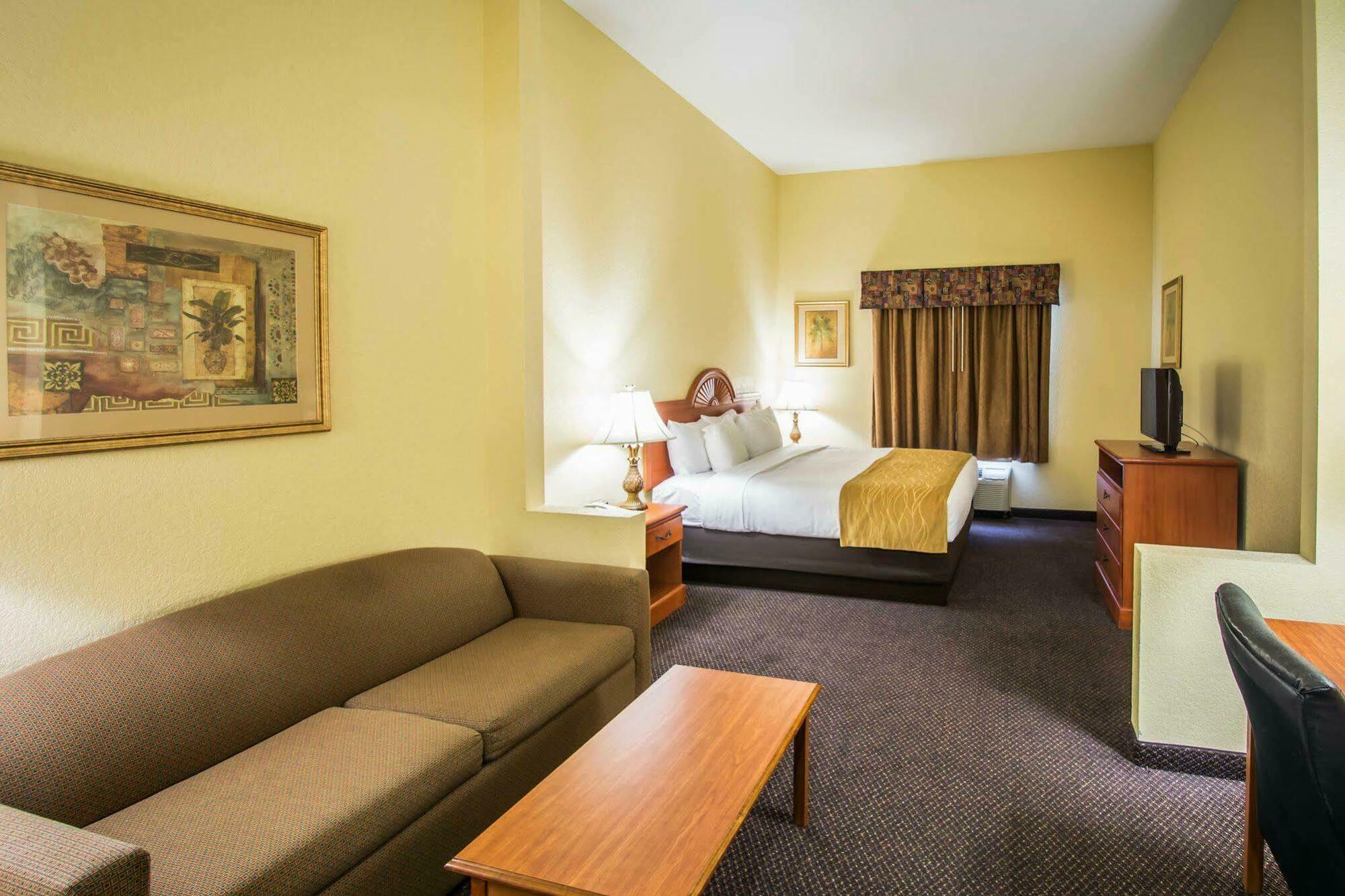 Comfort Inn & Suites Jupiter I-95 Экстерьер фото